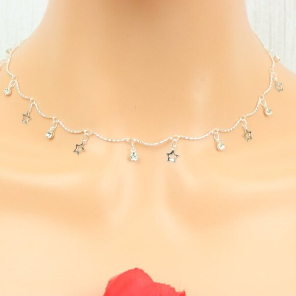 "Minimalist & Elegant Necklace Chain – Perfect for Women & Girls | UNVRC1063 - Picture 6 of 10